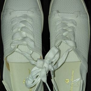 Tommy Bahama Off-White Textured Sneakers